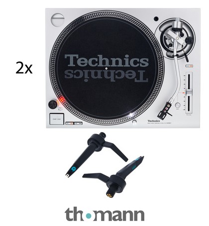 2x Technics SL-1200 — Vinyl Turntable Set