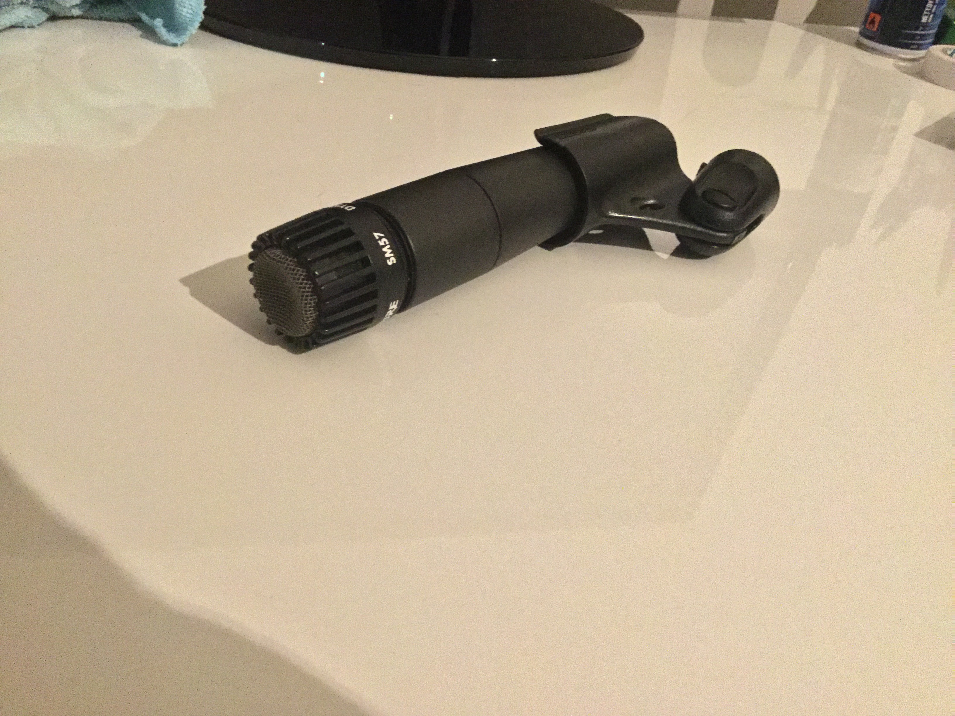 Shure SM57 — Instrument & Vocal Microphone